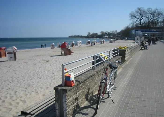 Ostseele - Tosi * Timmendorfer Strand
